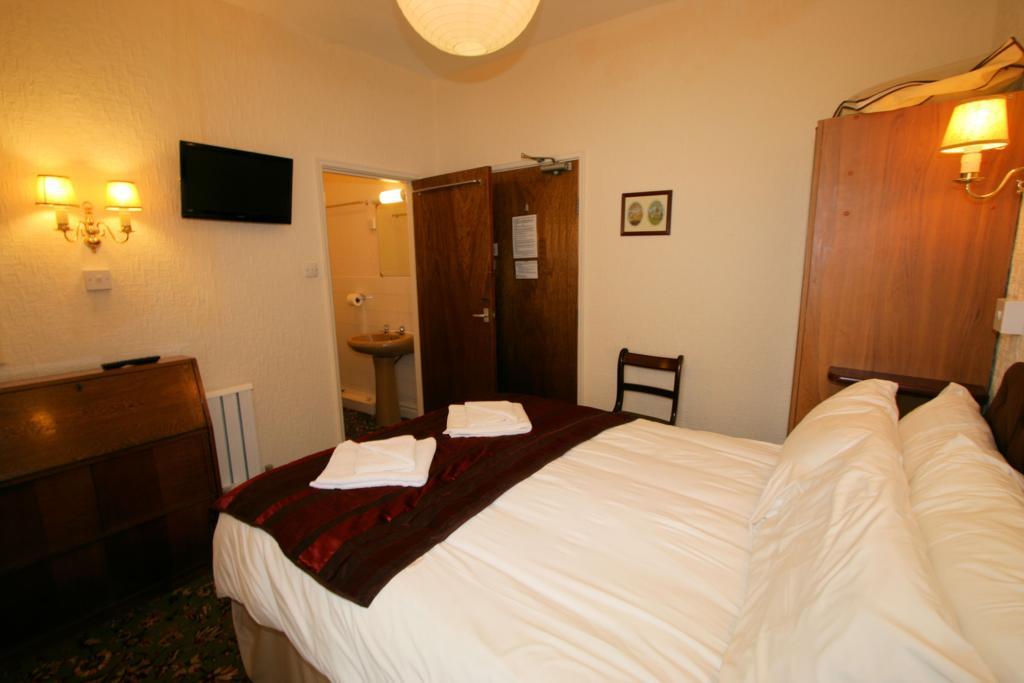 Silvercraigs Hotel Douglas Bagian luar foto