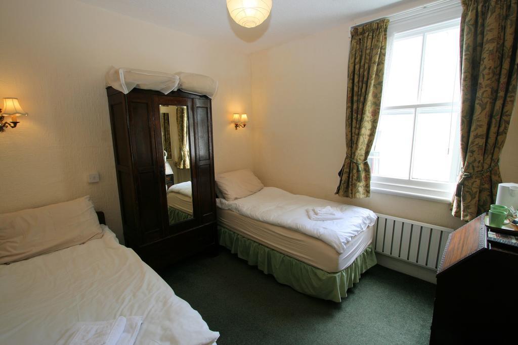 Silvercraigs Hotel Douglas Bagian luar foto
